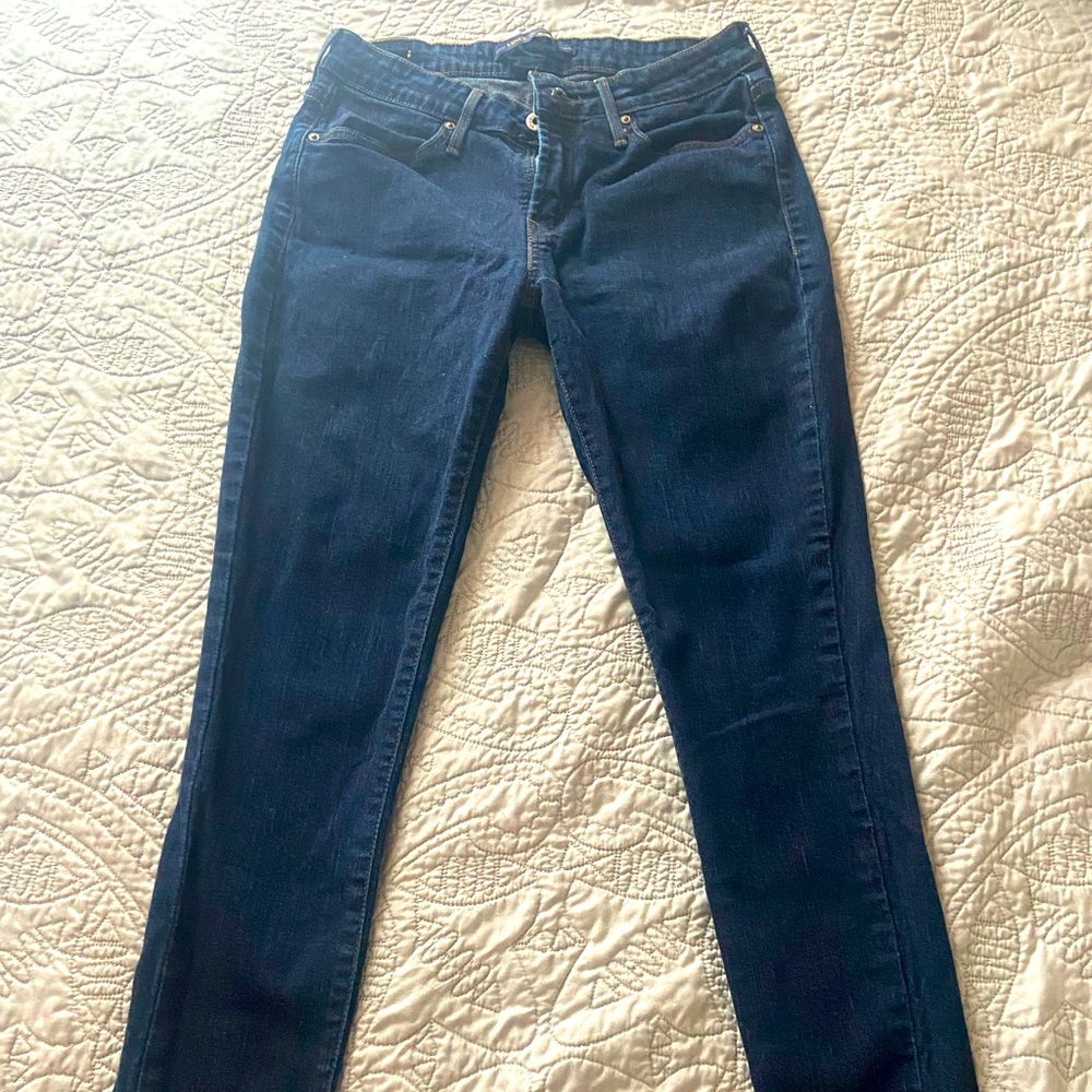 Levi’s Low Rise Leggings. Size 8